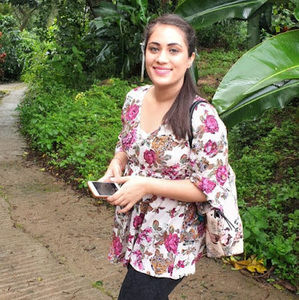 Meet your Posher, Zainab